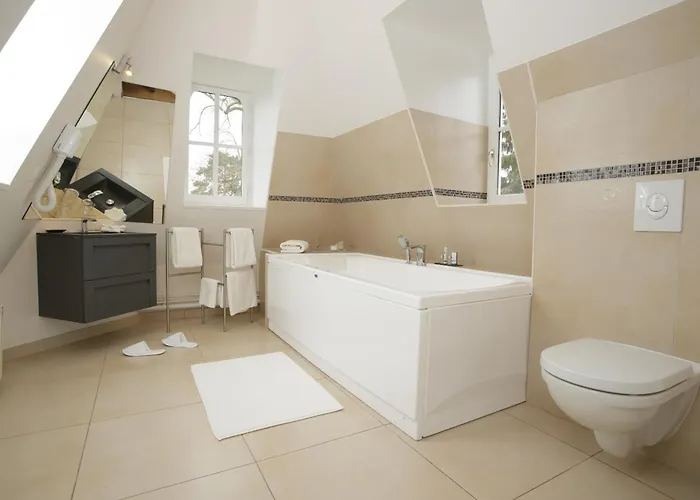 Frühstückspension Chateau De Breuil Bruyères-et-Montbérault